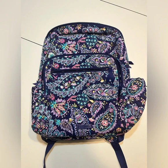 Vera Bradley French Paisley Campus Backpack quilted purple like new - Picture 2 of 12